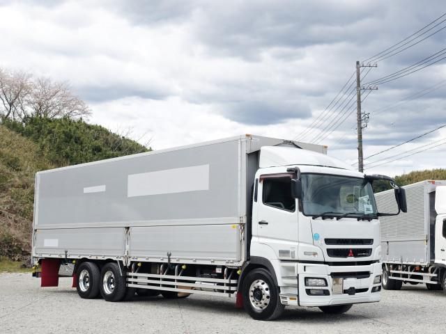 MITSUBISHI FUSOU SUPER GREAT 2012