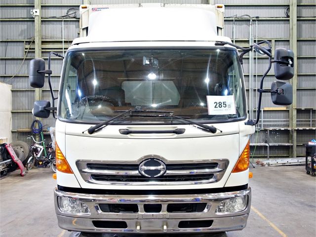 HINO RANGER 2013