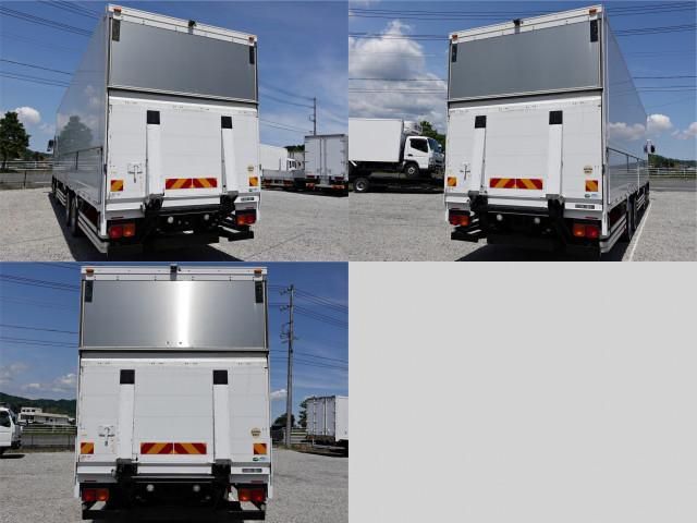 MITSUBISHI FUSOU SUPER GREAT 2015