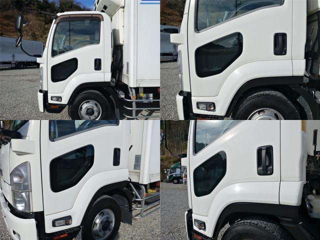 ISUZU FORWARD 2012