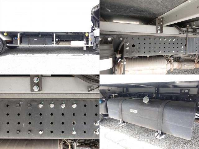 MITSUBISHI CANTER 2015