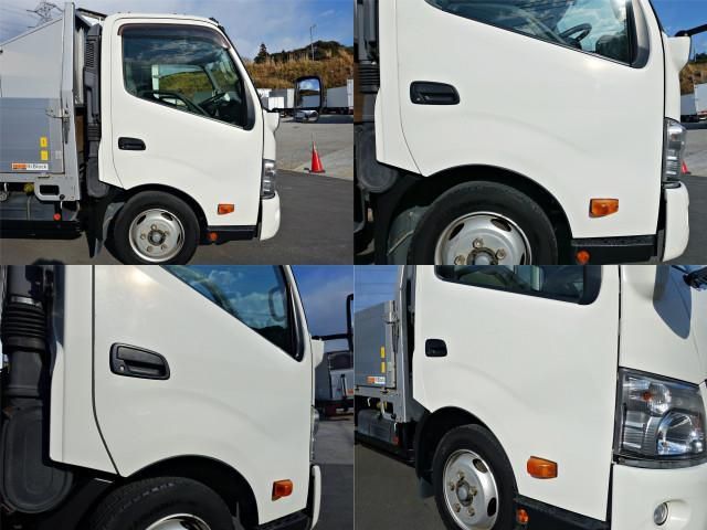 HINO DUTRO 2015