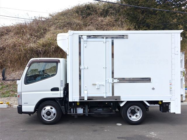 MITSUBISHI CANTER 2014