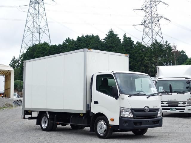 TOYOTA DYNA 2018