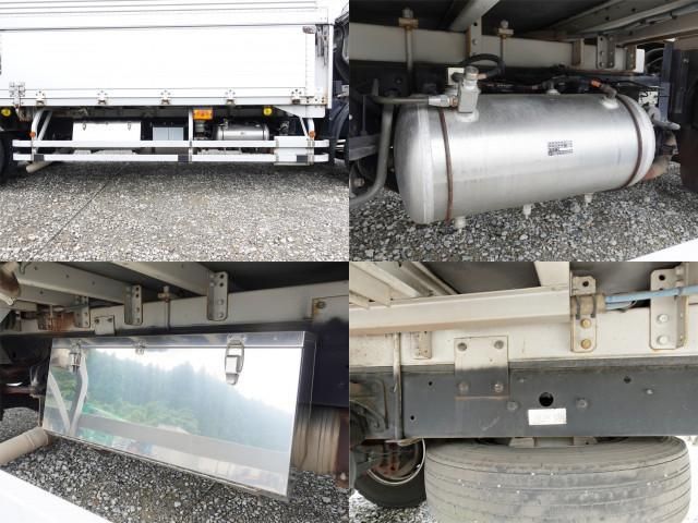 MITSUBISHI FUSOU FIGHTER 2006