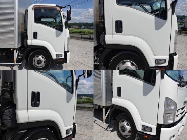 ISUZU FORWARD 2015