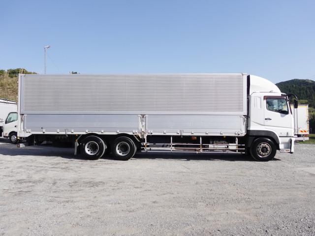 MITSUBISHI FUSOU SUPER GREAT 2013