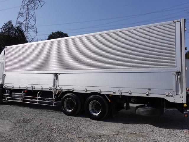 MITSUBISHI FUSOU SUPER GREAT 2013