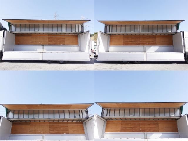 MITSUBISHI FUSOU SUPER GREAT 2013