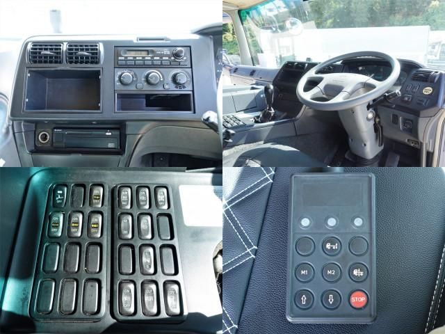 MITSUBISHI FUSOU SUPER GREAT 2012