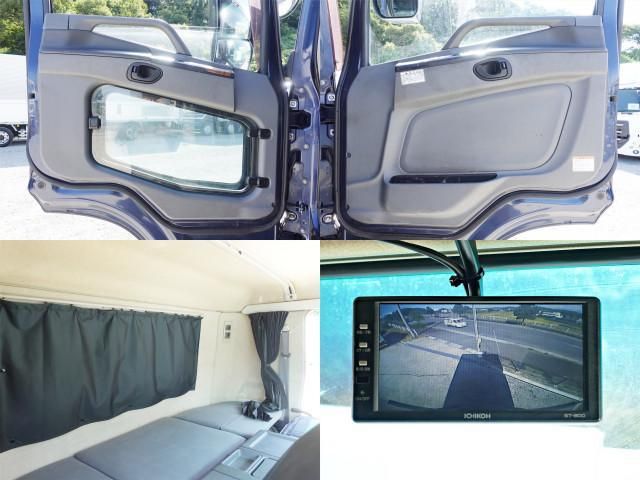 MITSUBISHI FUSOU SUPER GREAT 2012