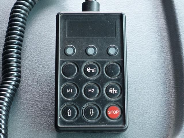 MITSUBISHI FUSOU FIGHTER 2014