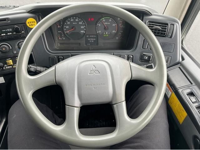 MITSUBISHI FUSOU SUPER GREAT 2013