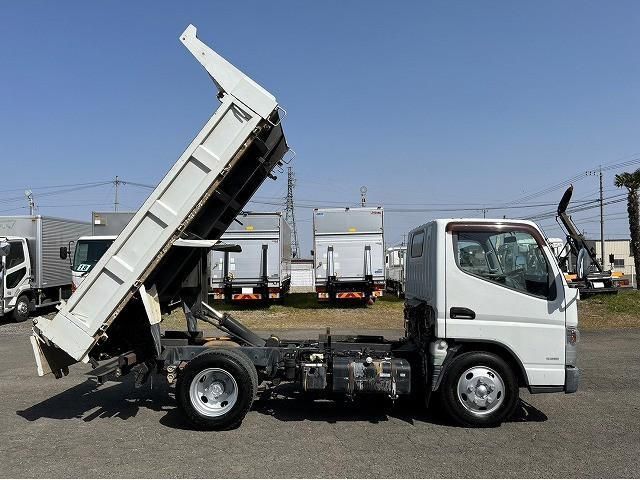 MITSUBISHI CANTER 2012