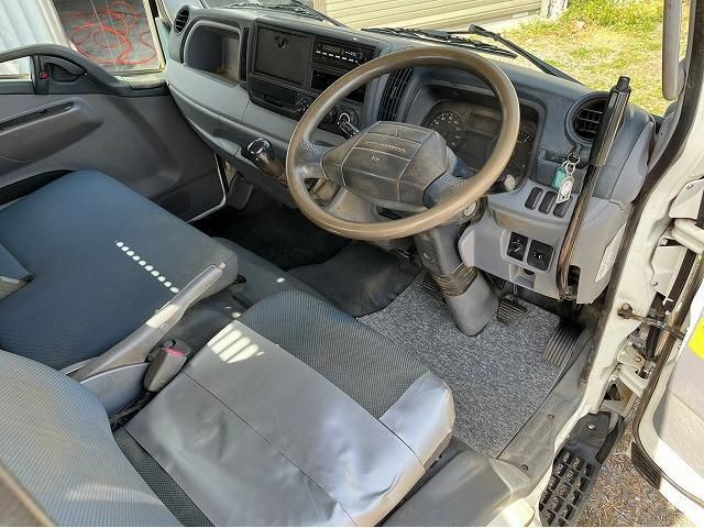 MITSUBISHI CANTER 2012