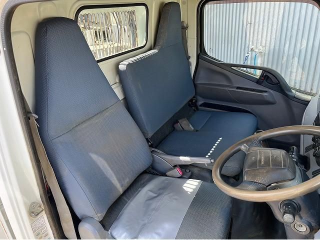 MITSUBISHI CANTER 2012