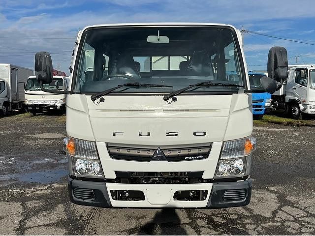 MITSUBISHI CANTER 2015