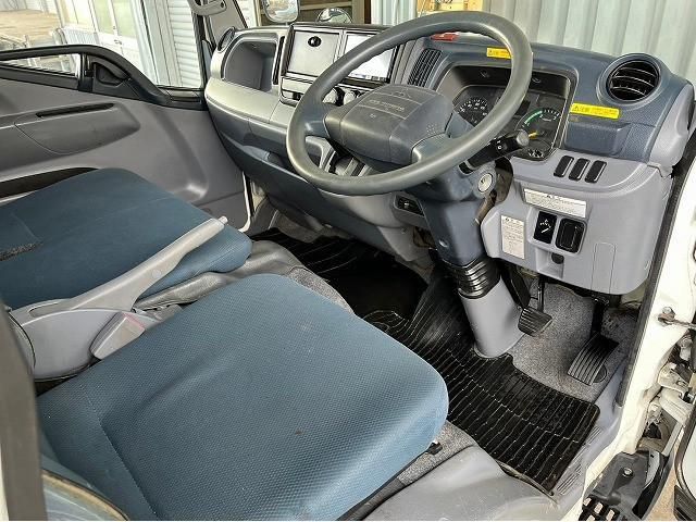 MITSUBISHI CANTER 2015