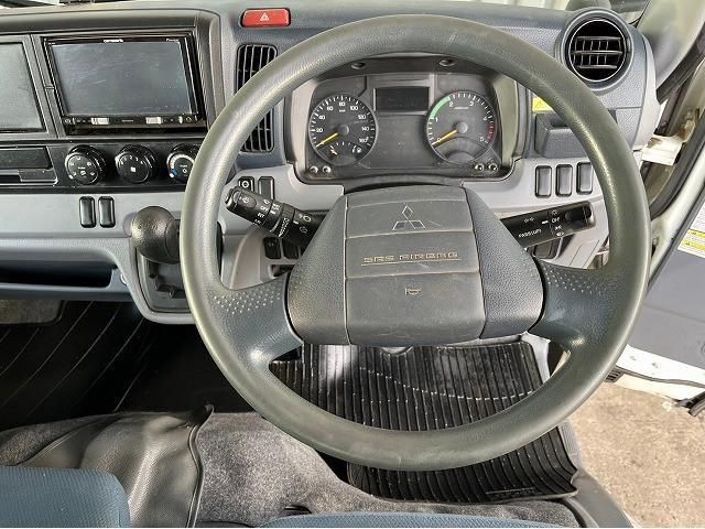 MITSUBISHI CANTER 2015