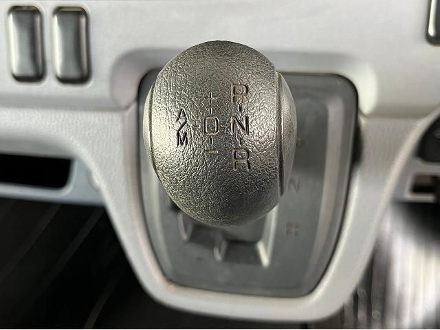 MITSUBISHI CANTER 2015