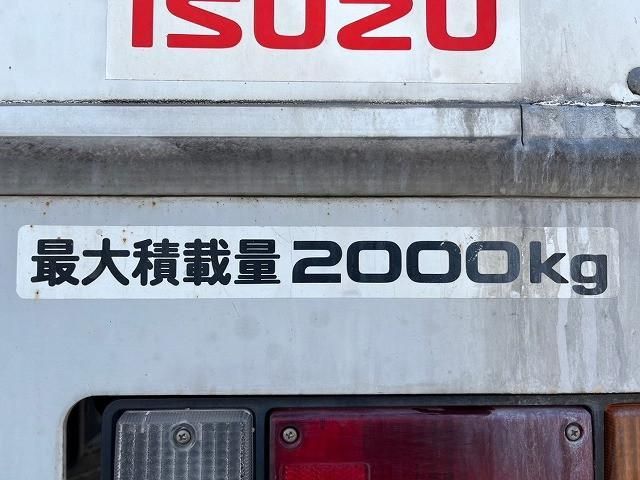 ISUZU ELF 2012