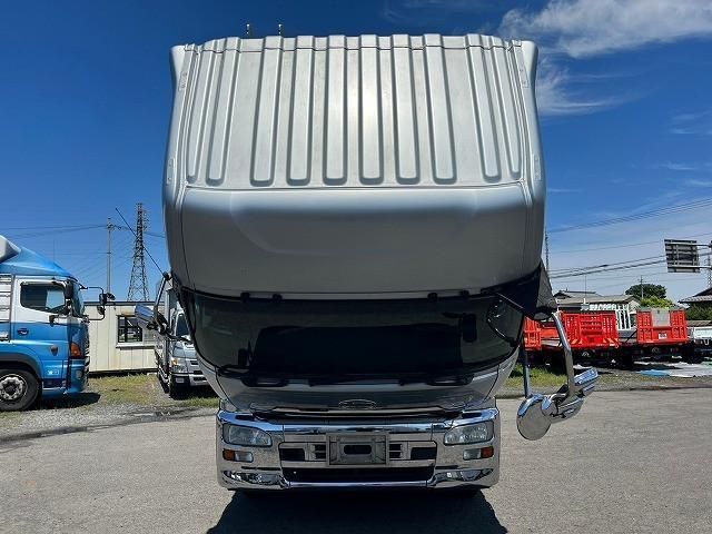 NISSAN DIESEL Quon 2012