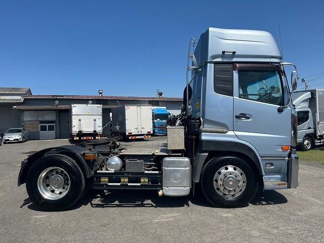 NISSAN DIESEL Quon 2012