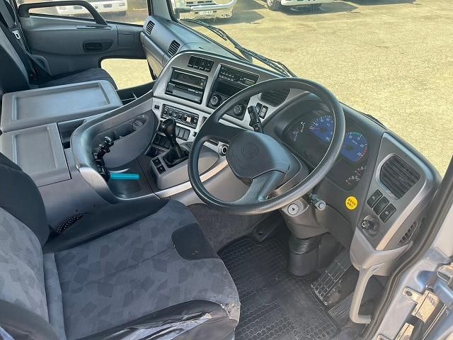 NISSAN DIESEL Quon 2012