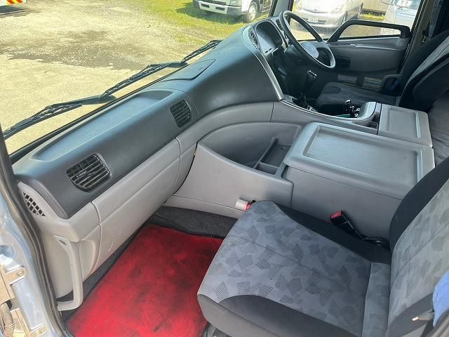 NISSAN DIESEL Quon 2012