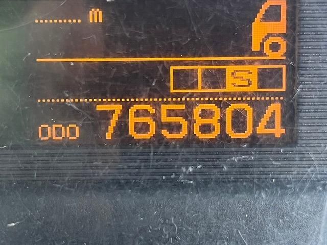 NISSAN DIESEL Quon 2012