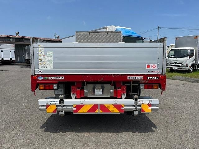 MITSUBISHI CANTER 2016