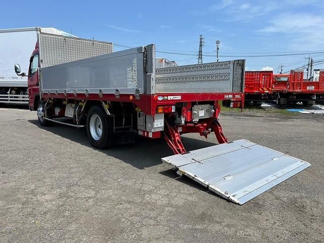 MITSUBISHI CANTER 2016