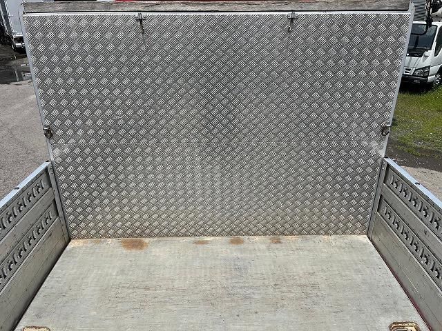 MITSUBISHI CANTER 2016