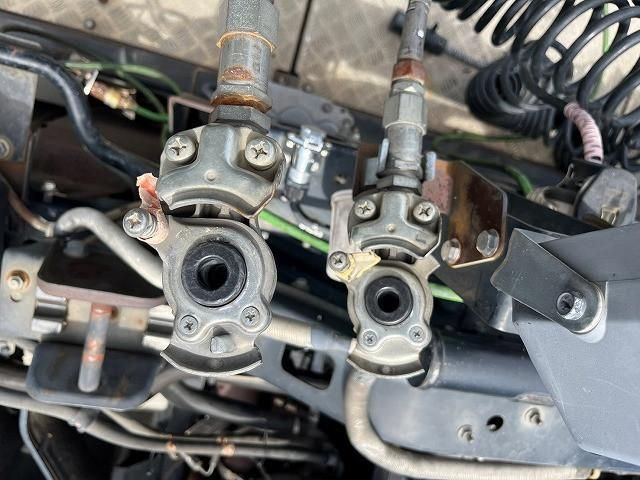 NISSAN DIESEL Quon 2012