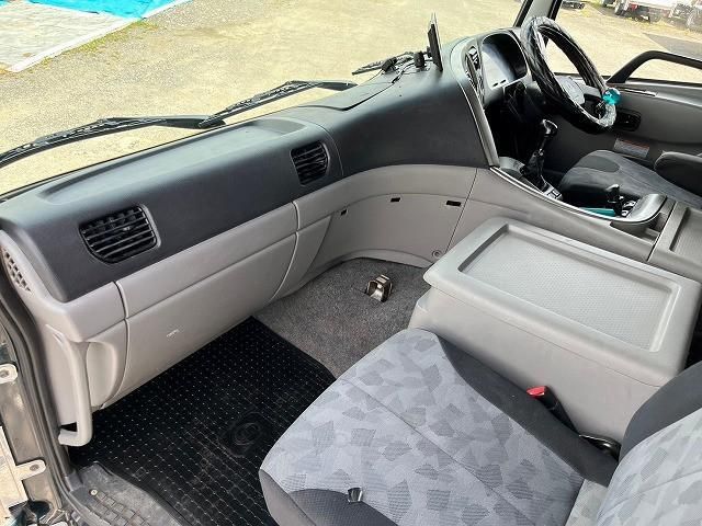 NISSAN DIESEL Quon 2012