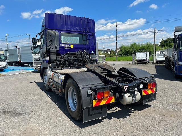 NISSAN DIESEL Quon 2014