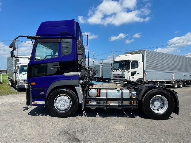 NISSAN DIESEL Quon 2014