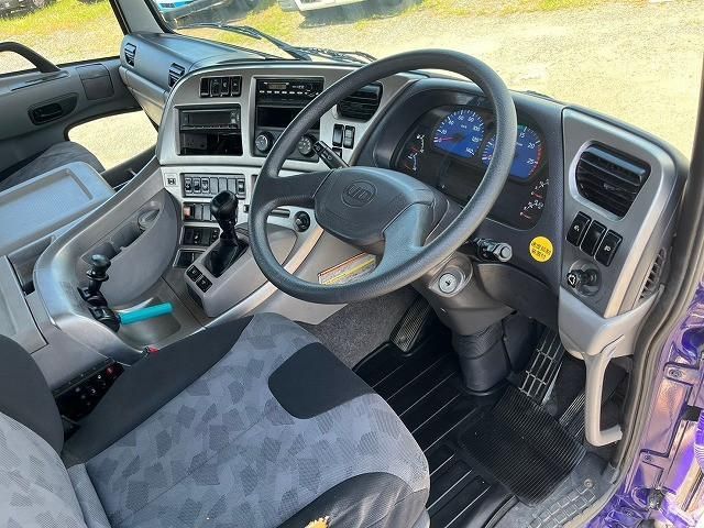 NISSAN DIESEL Quon 2014