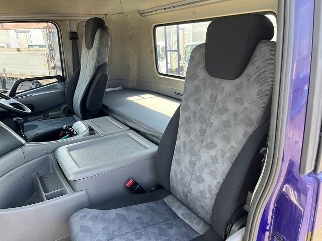 NISSAN DIESEL Quon 2014