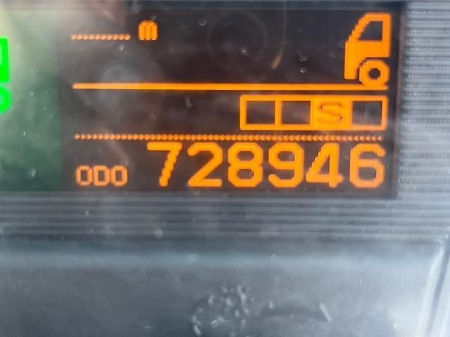 NISSAN DIESEL Quon 2014