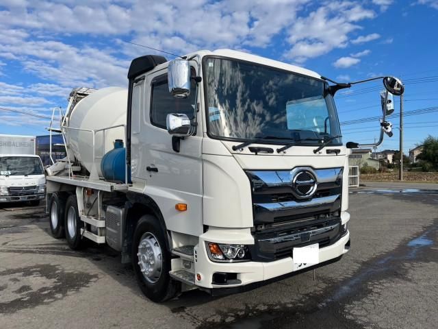 HINO PROFIA 2022