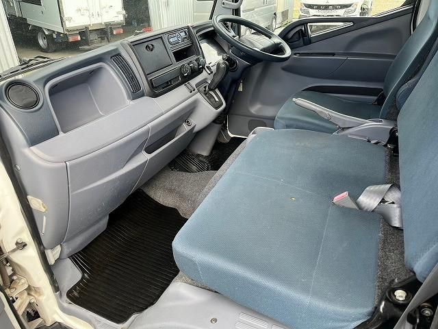 MITSUBISHI CANTER 2016