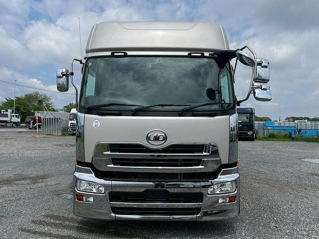 NISSAN DIESEL Quon 2016