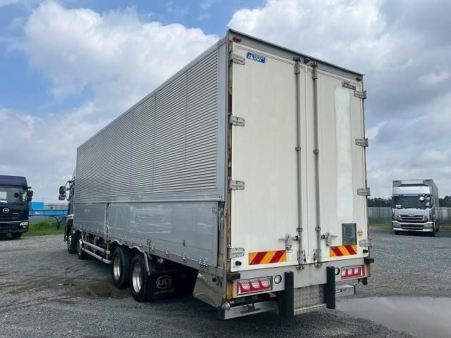 NISSAN DIESEL Quon 2016