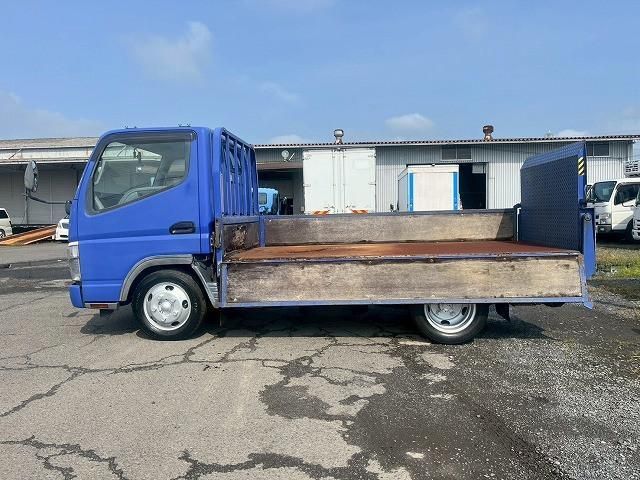 MITSUBISHI CANTER 2006