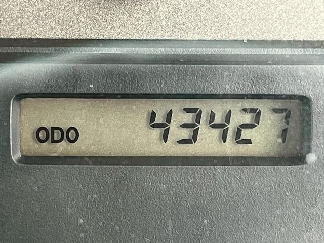 NISSAN CIVILIAN 2004