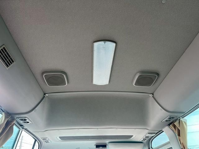 NISSAN CIVILIAN 2004