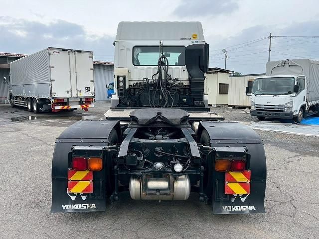 MITSUBISHI FUSOU SUPER GREAT 2015