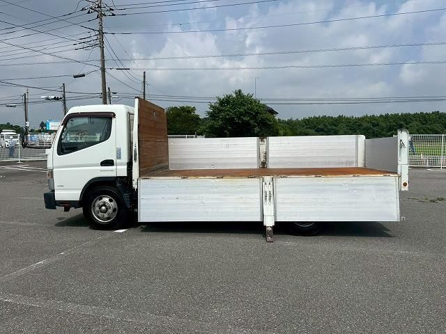 MITSUBISHI CANTER 2017