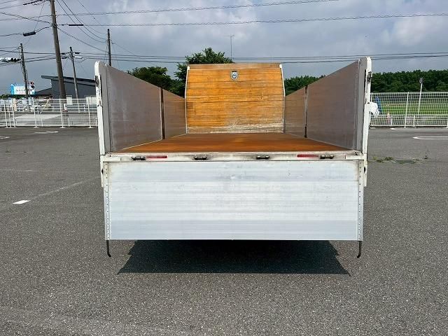 MITSUBISHI CANTER 2017